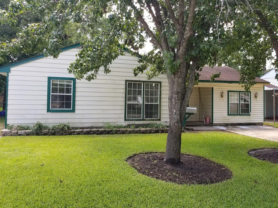 1st image of 3118 Albemarle Dr