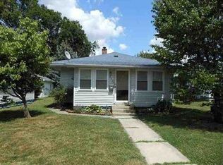 832 State St, Vincennes, IN 47591