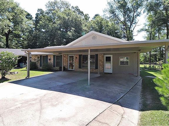 2nd image of 117 Dolly Dr