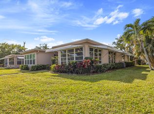 1282 High Point Pl S APT D, Delray Beach, FL 33445