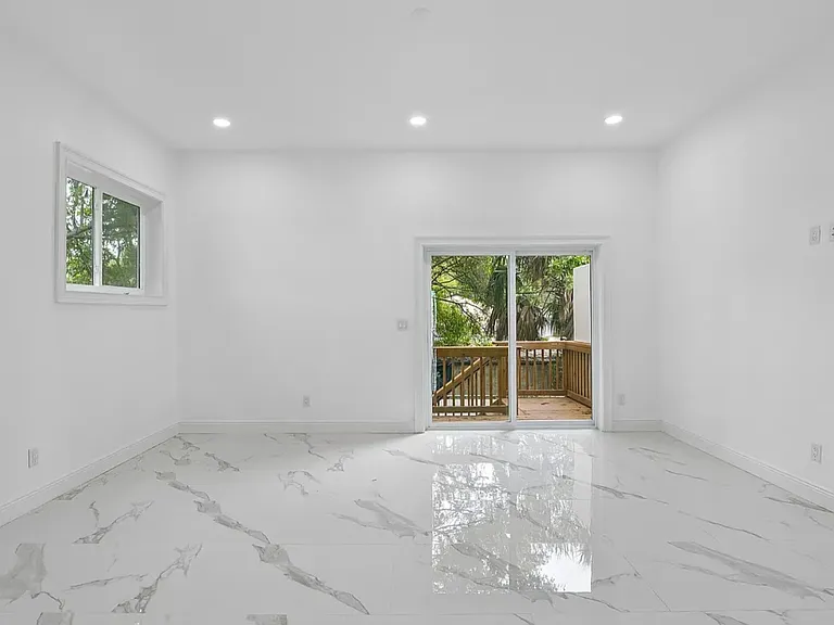 2816 Corrine St #1 — Photo 8
