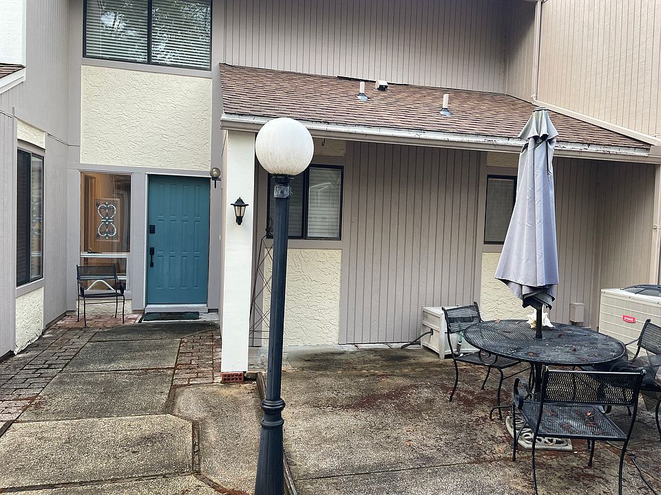 1st image of 800 Bay Dr