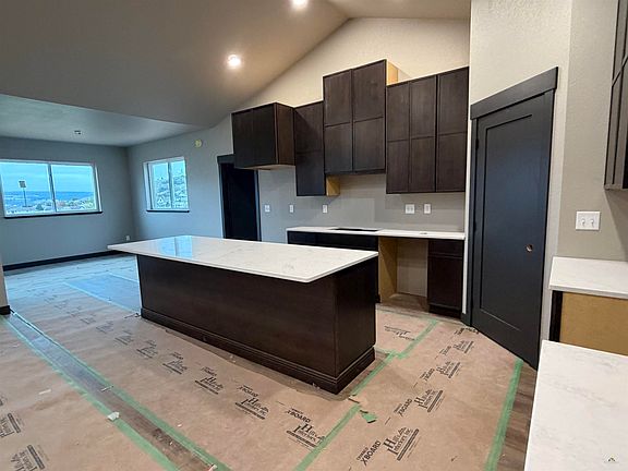 4th image of 598 Gooseberry Rd