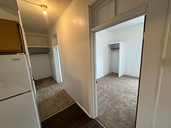 3rd image of 115 W Pearl St #8
