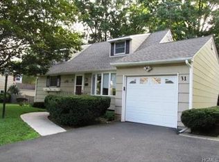 31 Radcliff Dr, New City, NY 10956