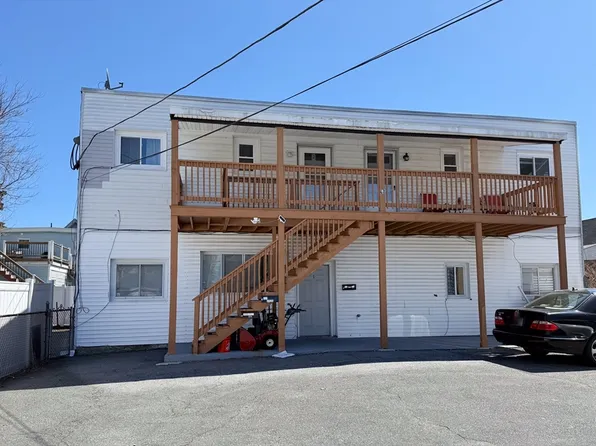 63 3rd Ave, Lowell, MA 01854