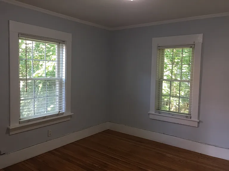 365 Harvard St — Photo 3