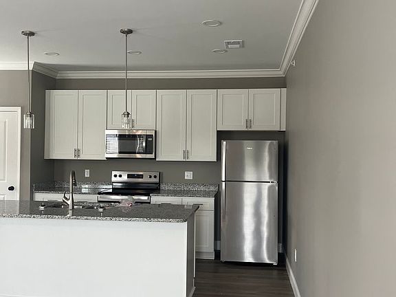 5th image of 570 Traditions Blvd #203