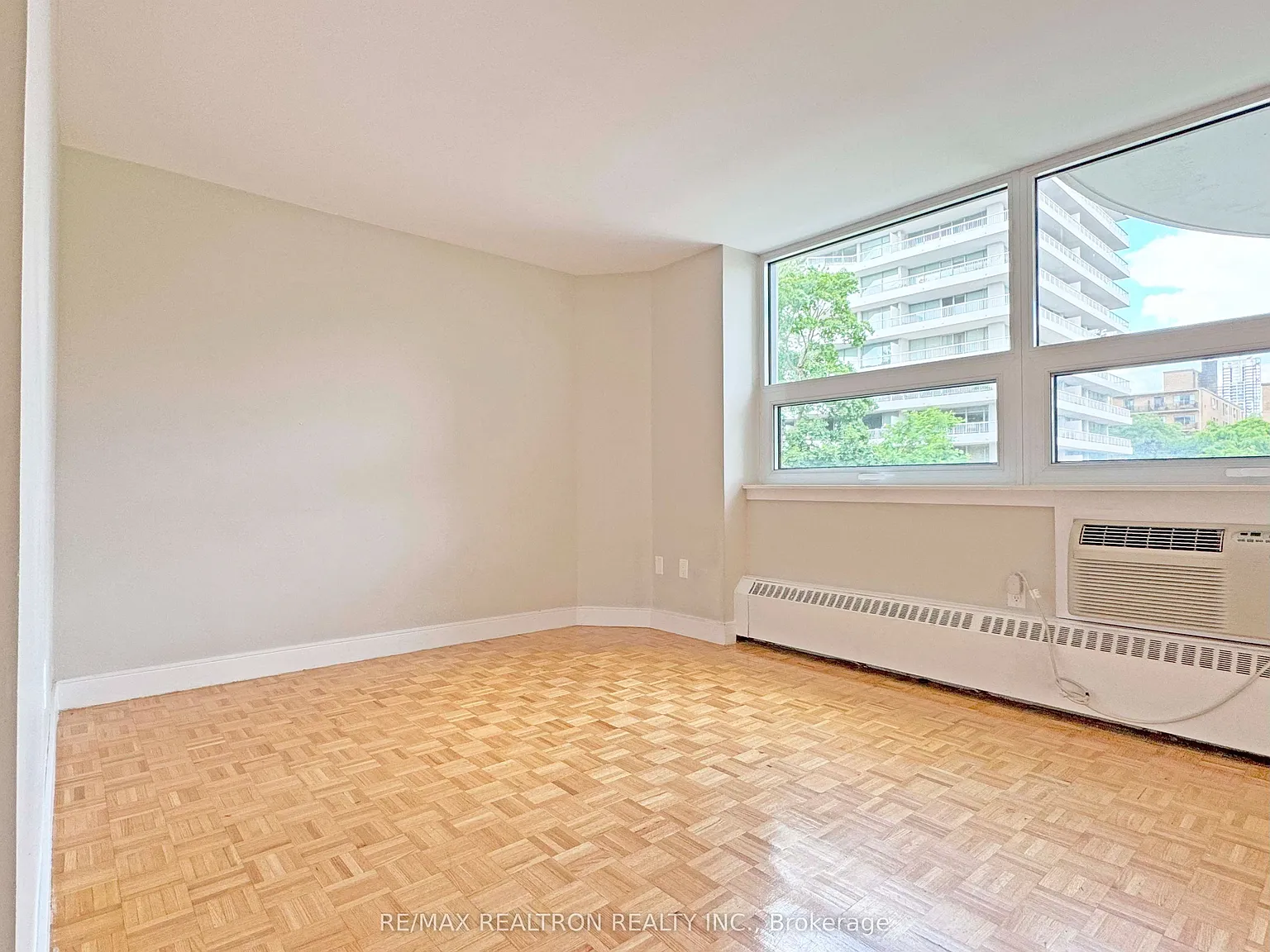 2 bed, $3,395 — Photo 2