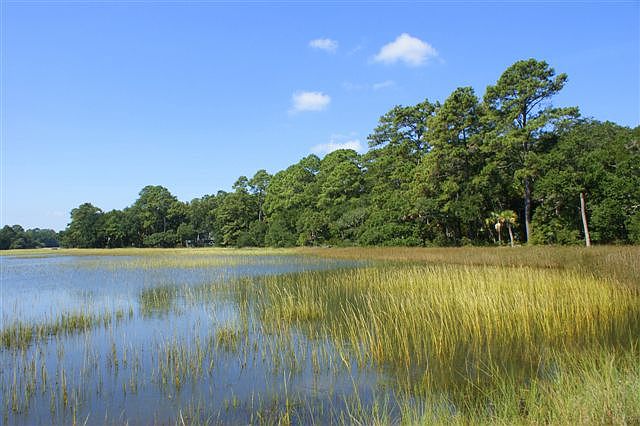 2nd image of 3032 Seabrook Island Rd