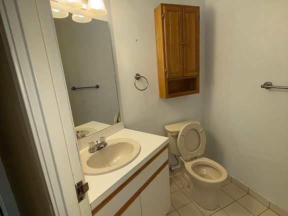 5th image of 677 Quincy Shore Dr APT 204