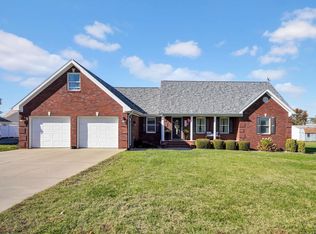 158 Park St, Clay, KY 42404