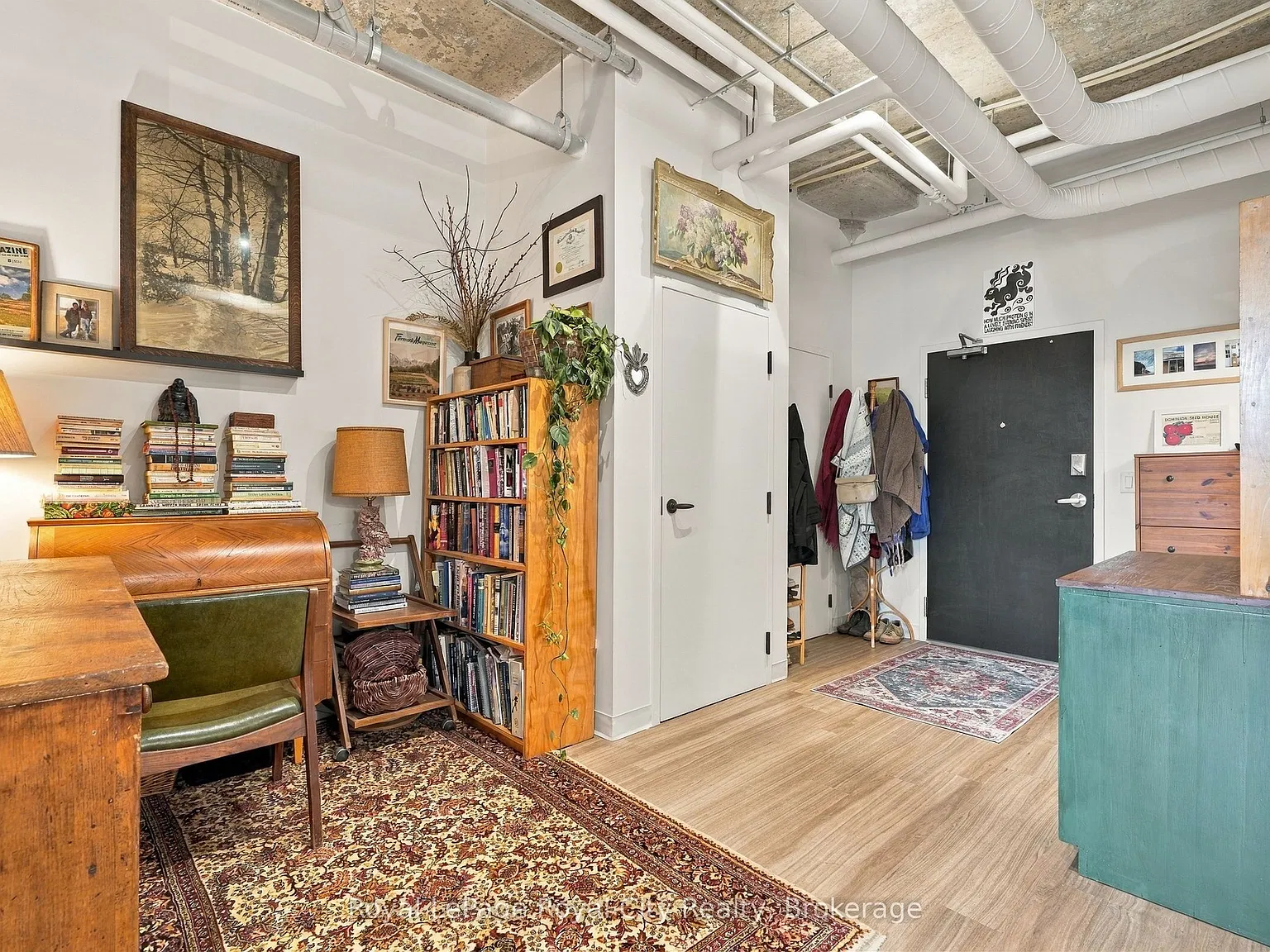 1 bed, $2,400 — Photo 2