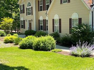 1231 Beech Pl, East Stroudsburg, PA 18301