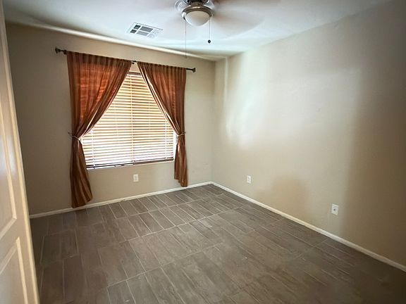 3rd image of 10228 W Gross Ave