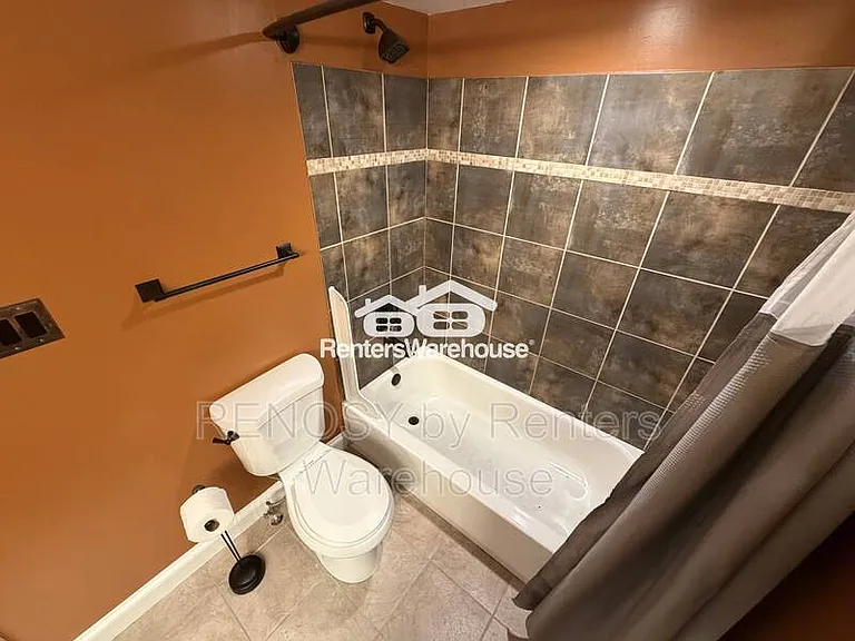 1514 McHenry St — Photo 20