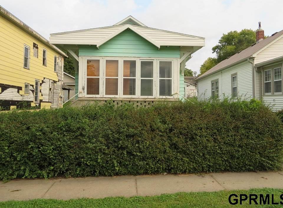 2nd image of 603 E Superior St