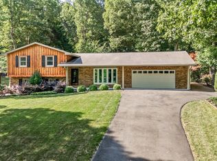 96 N Ridge Ln, Lynchburg, VA 24502