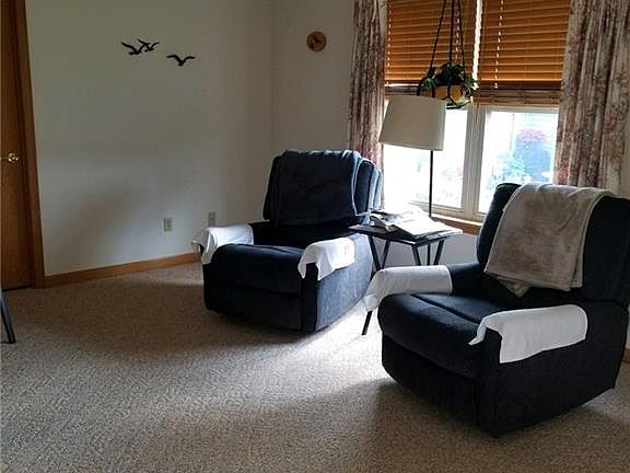 5th image of 3800 Yale Ave #0