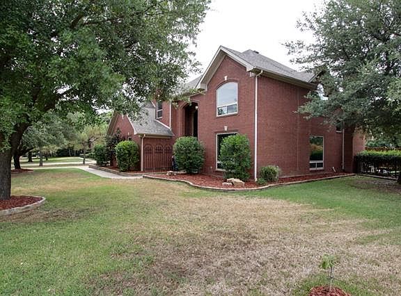 2nd image of 5013 Forest Hill Dr