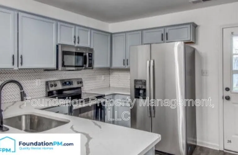 484 High Point Ter — Photo 4