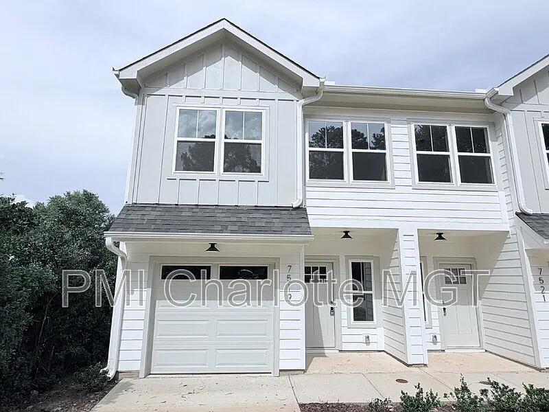 7519 Lawyers Rd