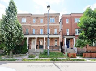 14 Herzberg Gdns, Toronto, ON M3J 3P4