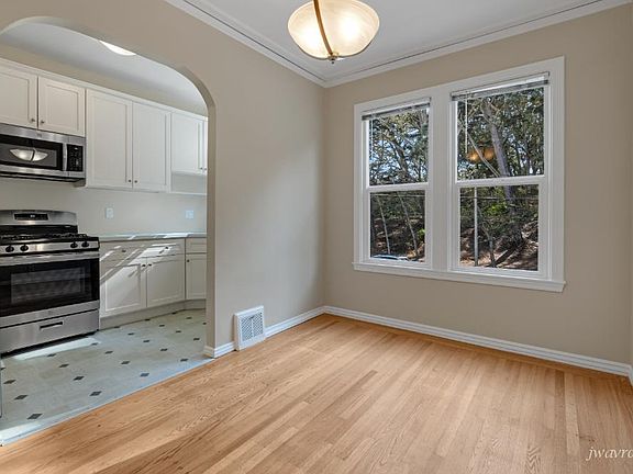 4th image of 5050 Fulton St #D104