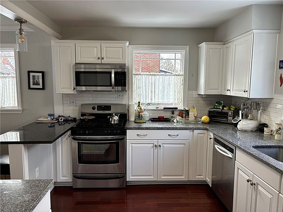 4th image of 114 Woodhaven Dr