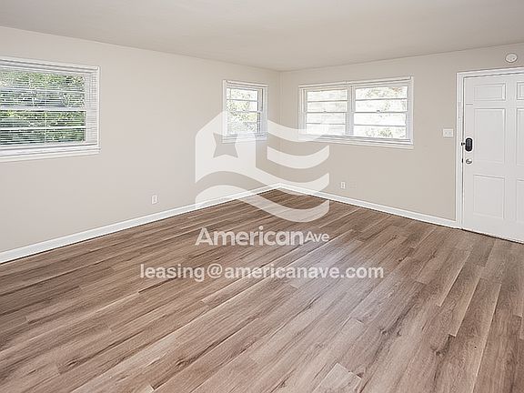4-Living Room