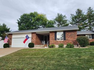601 Garden Ct, Quincy, IL 62301