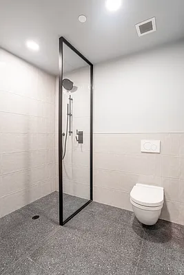 Rented by Bond New York | media 4