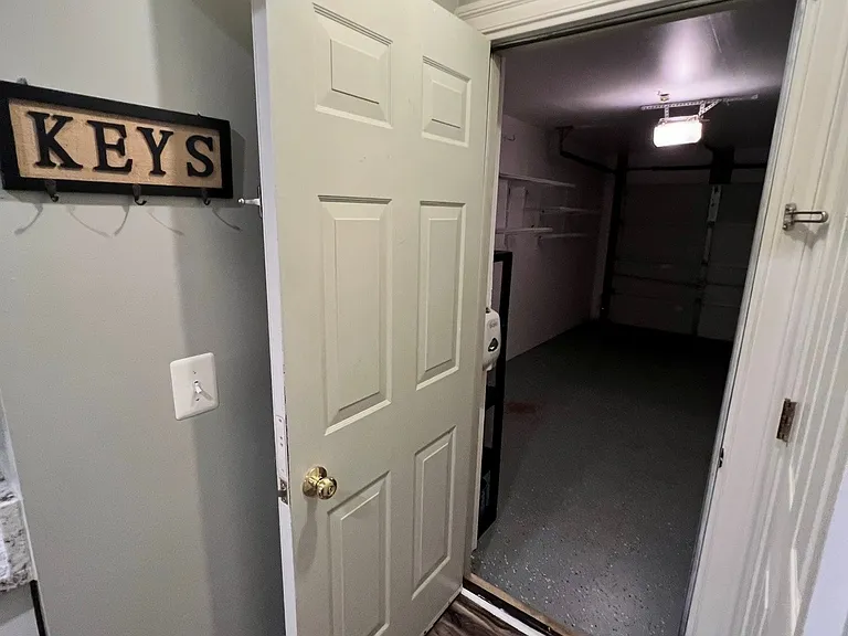 Door from the kitchen to the Garage