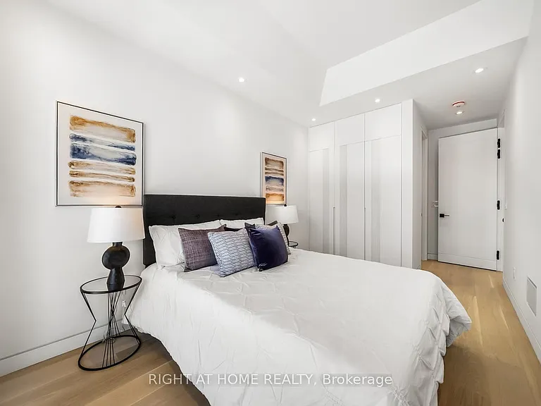 74 B Rathnelly Ave — Photo 34