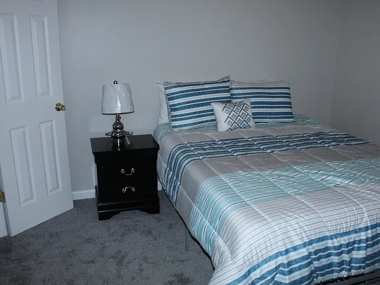 1802 Honeysuckle Way — Photo 54