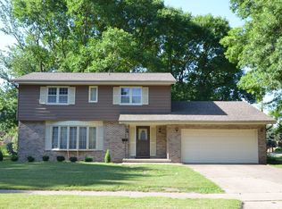 7222 Jefferson Ave, Windsor Heights, IA 50324
