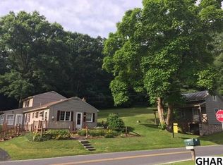 6949 Sleepy Hollow Rd, Harrisburg, PA 17112