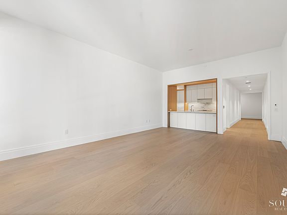 4th image of 50 W 66th St #8A