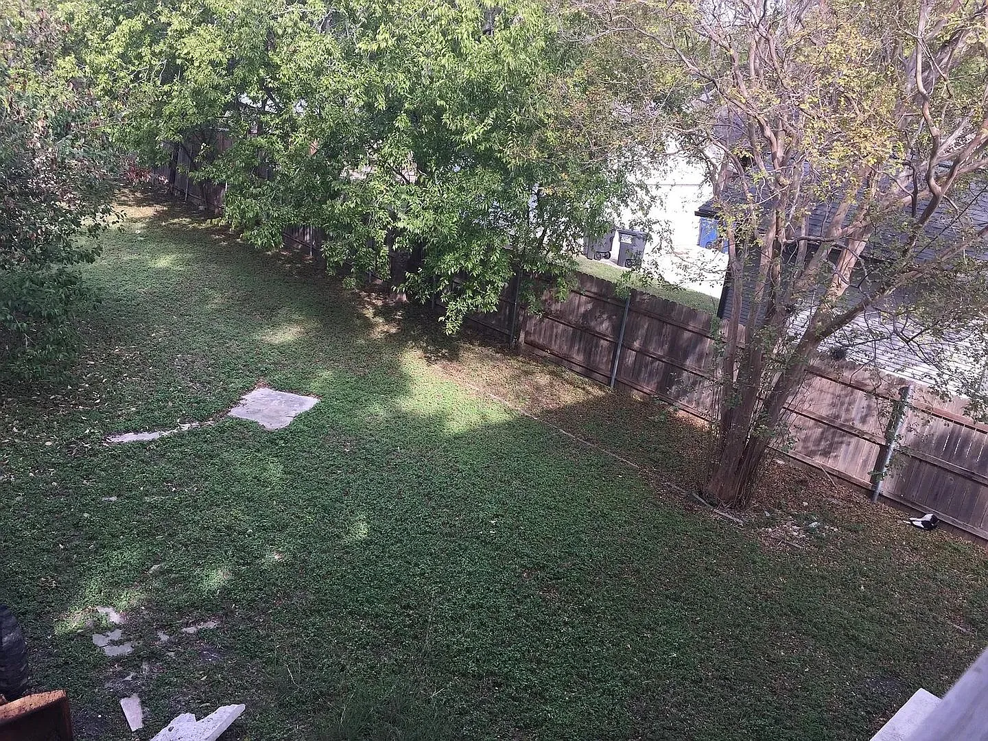 Room in 4 Bedroom Home in San Antonio — Photo 4