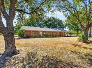 3048 Fm 36 S, Caddo mills, TX 75135
