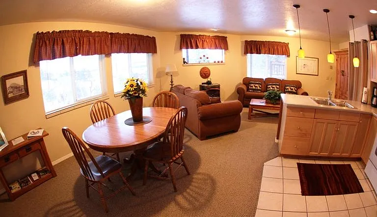 Hills Cir, Pagosa Springs — Photo 3