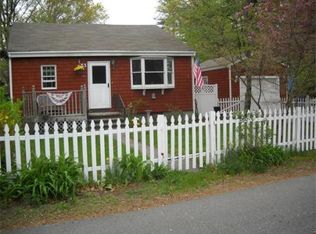 53 Bay State Ave, Tewksbury, MA 01876