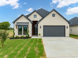 7158 Sandy Oaks Dr, Whitney, TX 76692