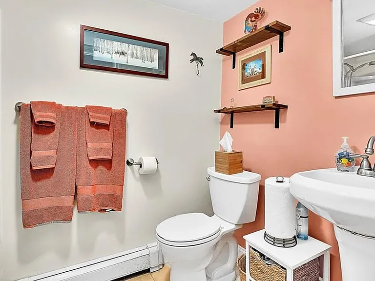 107 Richmond Townhouse Rd #TOWNHOUSE — Photo 4