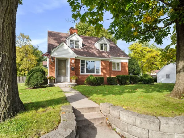 457 Curtis Ave, Joliet, IL 60435