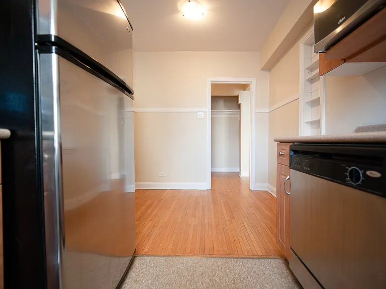 250 Broadway Ave #2 — Photo 14