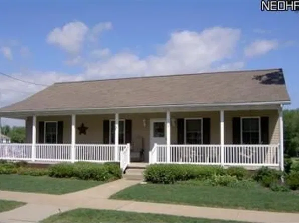 233 E Lisbon St, Waynesburg, OH 44688