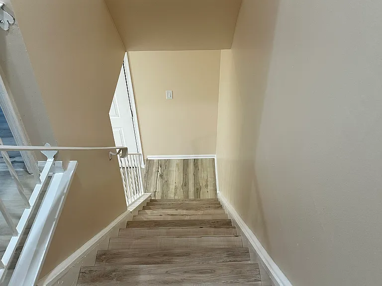2 Churchill Cir — Photo 32