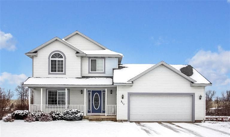 1st image of 311 Summer Cir SE