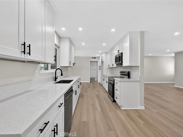 28885 Hope Dr, Menifee, CA 92586